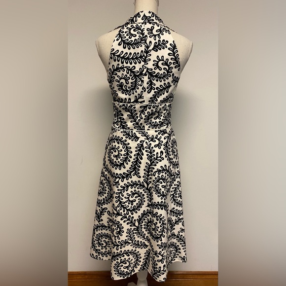 Laundry by Shelli Segal Black and White Patterned Halter Midi Dress Size 8 - Picture 2 of 6
